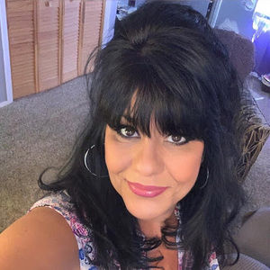 Meet your Posher, Lynda